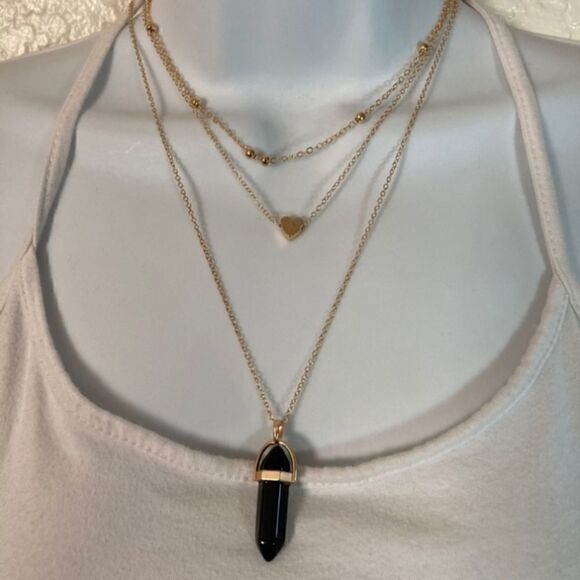𝅺GOLDEN Layered Faux Onyx Stone Necklace - Picture 3 of 10